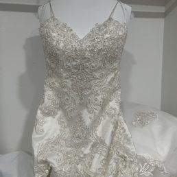 Wedding dress