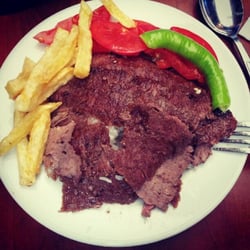 Tahtakale Et Lokantası - Pilav üstü döner