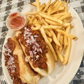 The Riders Club Cafe - chili dog meal - Burgers Near Me - San Clemente, California The Riders Club Cafe - chili dog meal - Burgers Near Me - San Clemente, California