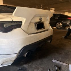 Andy's Auto Body - Rocket bunny v2 spoiler