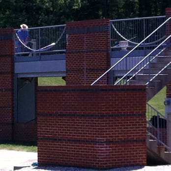 Oak Marr Golf Complex - double decker driving range - Golf Near Me - Oakton, Virginia