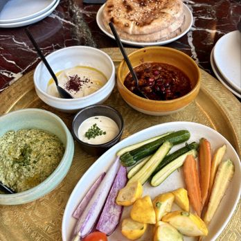 Stereo41 - Mezze platter - Cocktail Bars Near Me - Walnut Creek, California
