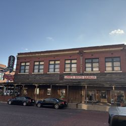 ML Leddy's