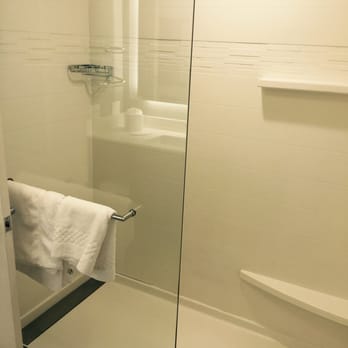 Residence Inn by Marriott Champaign - Huge Shower (Nice Shower Head and water pressure) - Hotels Near Me - Champaign, Illinois Residence Inn by Marriott Champaign - Huge Shower (Nice Shower Head and water pressure) - Hotels Near Me - Champaign, Illinois