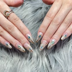 Sunny Nails & Spa