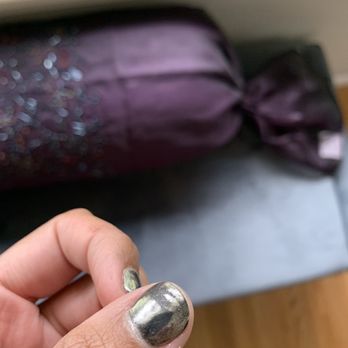 Envy Nail Salon - Clumpy thumb nail - Nail Salons Near Me - Minneapolis, Minnesota Envy Nail Salon - Clumpy thumb nail - Nail Salons Near Me - Minneapolis, Minnesota