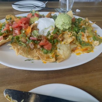 Yard House - Chicken Nachos.....these were delicious. Best thing I've had at this restaurant. - Vegetarian Near Me - Gaithersburg, Maryland Yard House - Chicken Nachos.....these were delicious. Best thing I've had at this restaurant. - Vegetarian Near Me - Gaithersburg, Maryland