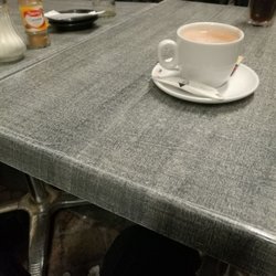 Le Café de Paris - Chocolat chaud à la terrasse chauffante du Café de Paris (en hiver)