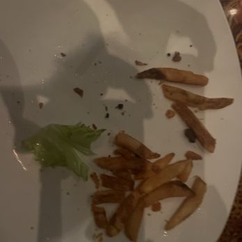 Rainforest Cafe - Had the BBQ Bacon Cheeseburger and as you see it is gone  Waiter we had got was super nice give tery a raise if i remember correctly - American Near Me - Grapevine, Texas
