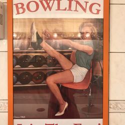 Bathroom wall art