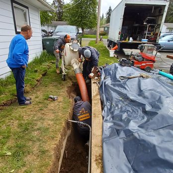 Dirt Cheap Sewer - Installing the liner into the existing pipe. - Plumbing Near Me - Everett, Washington Dirt Cheap Sewer - Installing the liner into the existing pipe. - Plumbing Near Me - Everett, Washington