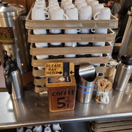 Behold, Wall Drug's other famous gimmick: their 5¢ coffee! Behold, Wall Drug's other famous gimmick: their 5¢ coffee!