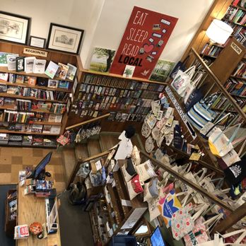 Fireside Book Shop - Bookstores Near Me - Chagrin Falls, Ohio Fireside Book Shop - Bookstores Near Me - Chagrin Falls, Ohio