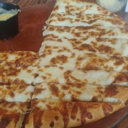 Dads Pizzeria