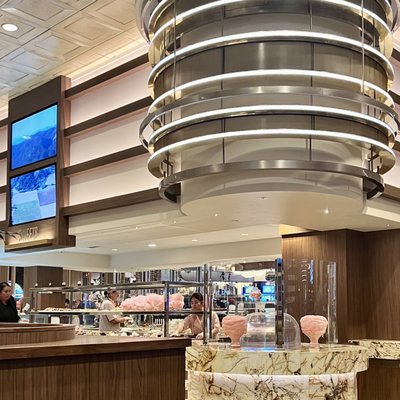 Toucan Charlie's Buffet & Grille by null