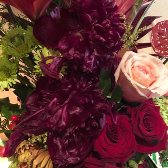 Southern Roots Flower Market - Floral Designers Near Me - McAllen, Texas