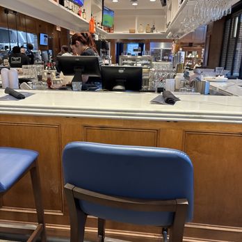 Black Walnut Café - Lovely Bar. - Cafes Near Me - Katy, Texas