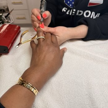 Golden Nails - Nail Salons Near Me - Castro Valley, California