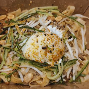 The Peached Tortilla - Dan Dan Noodles - Asian Fusion Near Me - Austin, Texas The Peached Tortilla - Dan Dan Noodles - Asian Fusion Near Me - Austin, Texas
