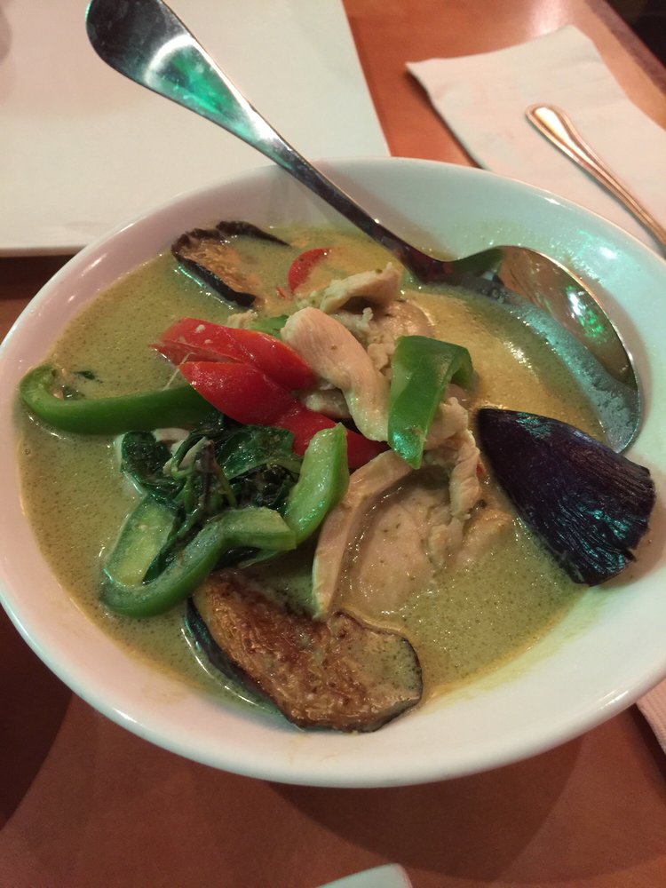 Order Green Curry food online from Thai Cafe Restaurant store, Milpitas on bringmethat.com