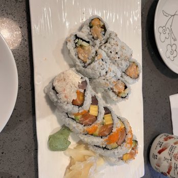 Kiku Sushi - Sushi Bars Near Me - Burnaby, British Columbia