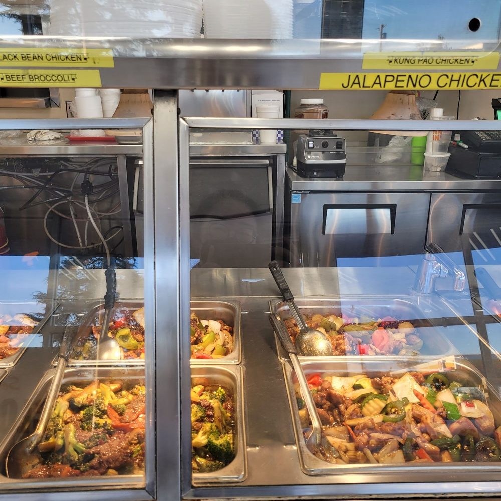 Peking Wok - a variety of food in a buffet - Chinese Near Me - Northridge, California Peking Wok - a variety of food in a buffet - Chinese Near Me - Northridge, California