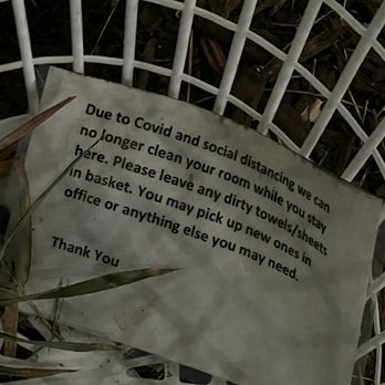 Siesta Key Palms Hotel - Basket which is located outside of all room. - Hotels Near Me - Sarasota, Florida