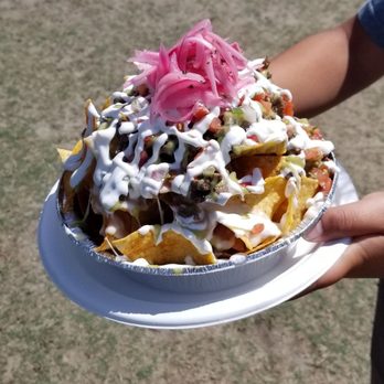 MAIZ Cocina - Nachos for everyone! - Food Trucks Near Me - Corona, California MAIZ Cocina - Nachos for everyone! - Food Trucks Near Me - Corona, California