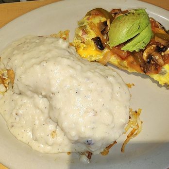 Gisselle’s Cafe - Spanish Omelet, Hash Browns, asked to have Biscuit and Gravy to be placed over the Hash Browns. - American Near Me - Phelan, California Gisselle’s Cafe - Spanish Omelet, Hash Browns, asked to have Biscuit and Gravy to be placed over the Hash Browns. - American Near Me - Phelan, California
