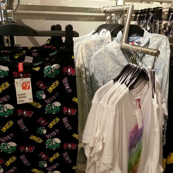 H&M - Women's Clothing Near Me - Honolulu, Hawaii