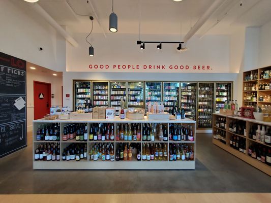 Hi-Lo Liquor Market - Long Beach by null