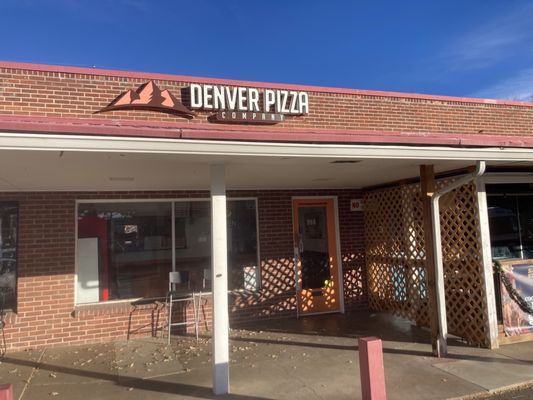 Denver Pizza Company by null