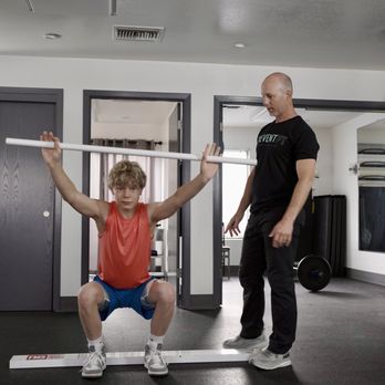 PreventPT - Squat screen to assess movement quality and prevent injury -- part of a 1-on-1 session at PreventPT in Santa Rosa. - Physical Therapy Near Me - Santa Rosa, California