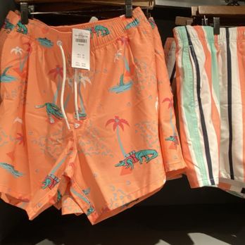 Hollister # 709 - Department Stores Near Me - Pembroke Pines, Florida Hollister # 709 - Department Stores Near Me - Pembroke Pines, Florida