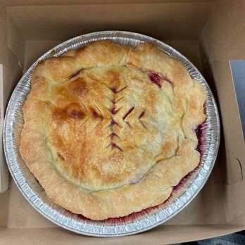 Winterberry Farm - Triple berry pie - Farmers Market Near Me - Belgrade, Maine