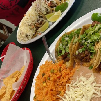 La Cocina de Maria - Taco Barbacoa Dinner and 5 Asada Taco Supreme - Mexican Near Me - Mundelein, Illinois