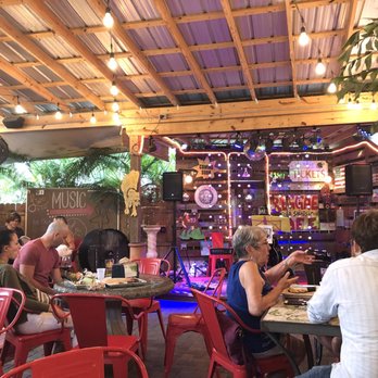 Yellow Dog Eats - Sandwiches Near Me - Windermere, Florida
