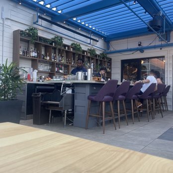 Buena Vida - Inside - Mexican Near Me - Arlington, Virginia