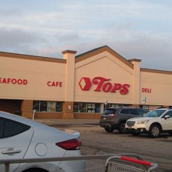 TOPS Friendly Markets - No Walmart pickups until Saturday, so need to fill the gap with a few things from Tops--cats and kids gotta eat! :-D
