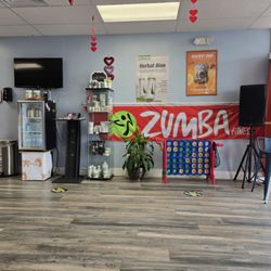 ZENergy Zone - Nice atmosphere with games to play