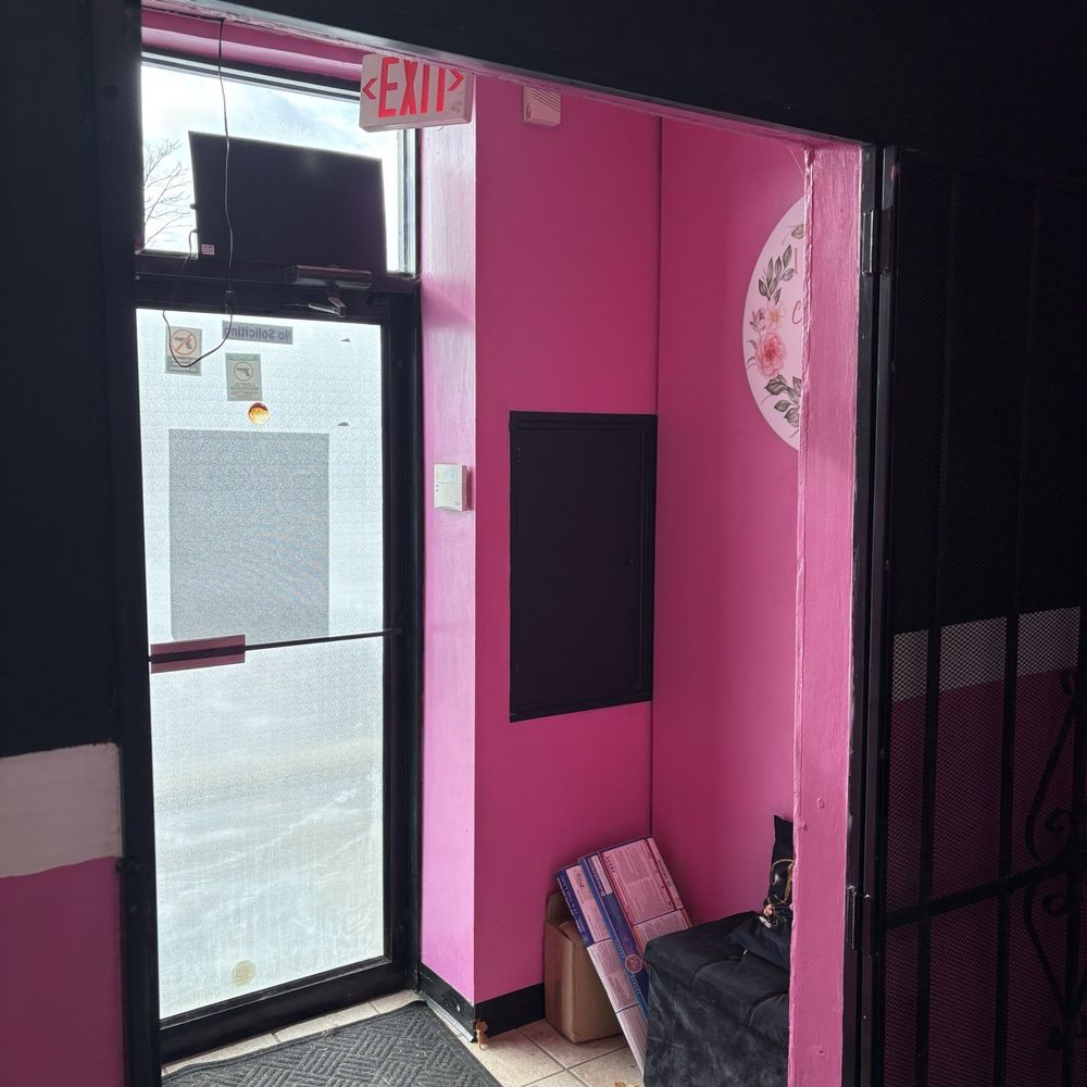 B Sassy Beauty Express - Entrance -- 5 December 2024 - Hair Salons Near Me - Akron, Ohio B Sassy Beauty Express - Entrance -- 5 December 2024 - Hair Salons Near Me - Akron, Ohio