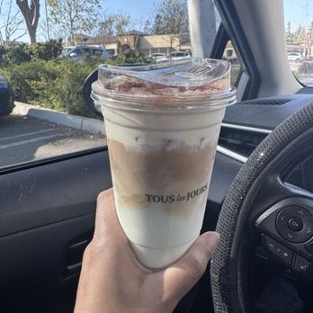 Tous Les Jours - Tiramisu latte - Bakeries Near Me - Cerritos, California Tous Les Jours - Tiramisu latte - Bakeries Near Me - Cerritos, California
