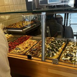 The Roman Food Tour - Food Tour Rome - The Pizzarium