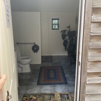 Lone Star Lakes Rv Park - Bathroom and shower house. - RV Parks Near Me - New Caney, Texas Lone Star Lakes Rv Park - Bathroom and shower house. - RV Parks Near Me - New Caney, Texas