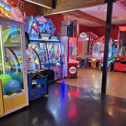 Lakeshore Lanes