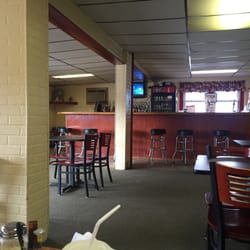 Teddy's Pizza & Restaurant - Awesome! Spanicopida pizza is the way to go.