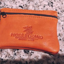 Hides In Hand - Card holder, bonus pockets