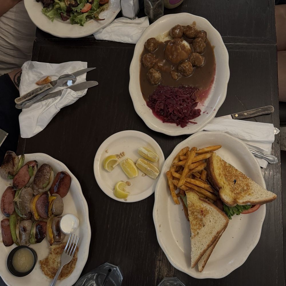 Viking Garden Restaurant - American Near Me - Solvang, California Viking Garden Restaurant - American Near Me - Solvang, California