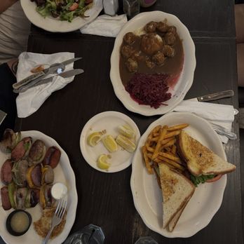 Viking Garden Restaurant - American Near Me - Solvang, California