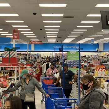 Ross Dress for Less - Line going to the back of the store. Not enough registers open. - Department Stores Near Me - Modesto, California